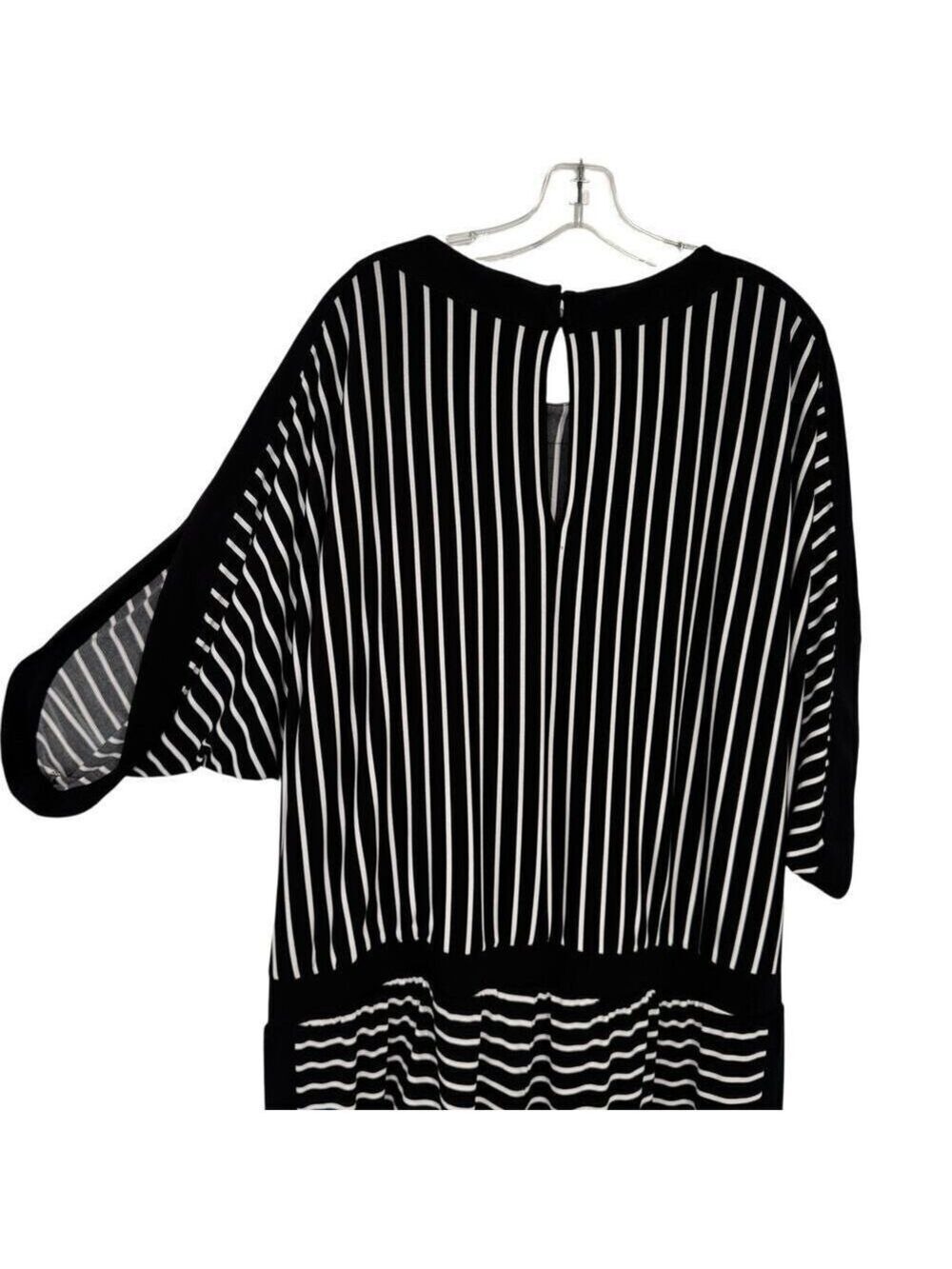 Chico's Women's Size 4/XXL-20 Striped Dolman Sleeve Jumpsuit Black White - Picture 5 of 8
